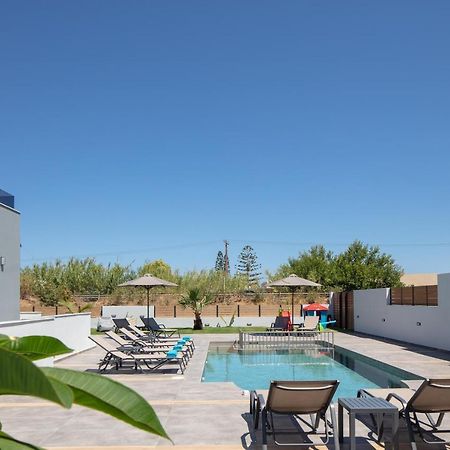 Sunnyside Villas, Ideal For Vibrant Stays,By Thinkvilla Pigianos Kampos  Extérieur photo