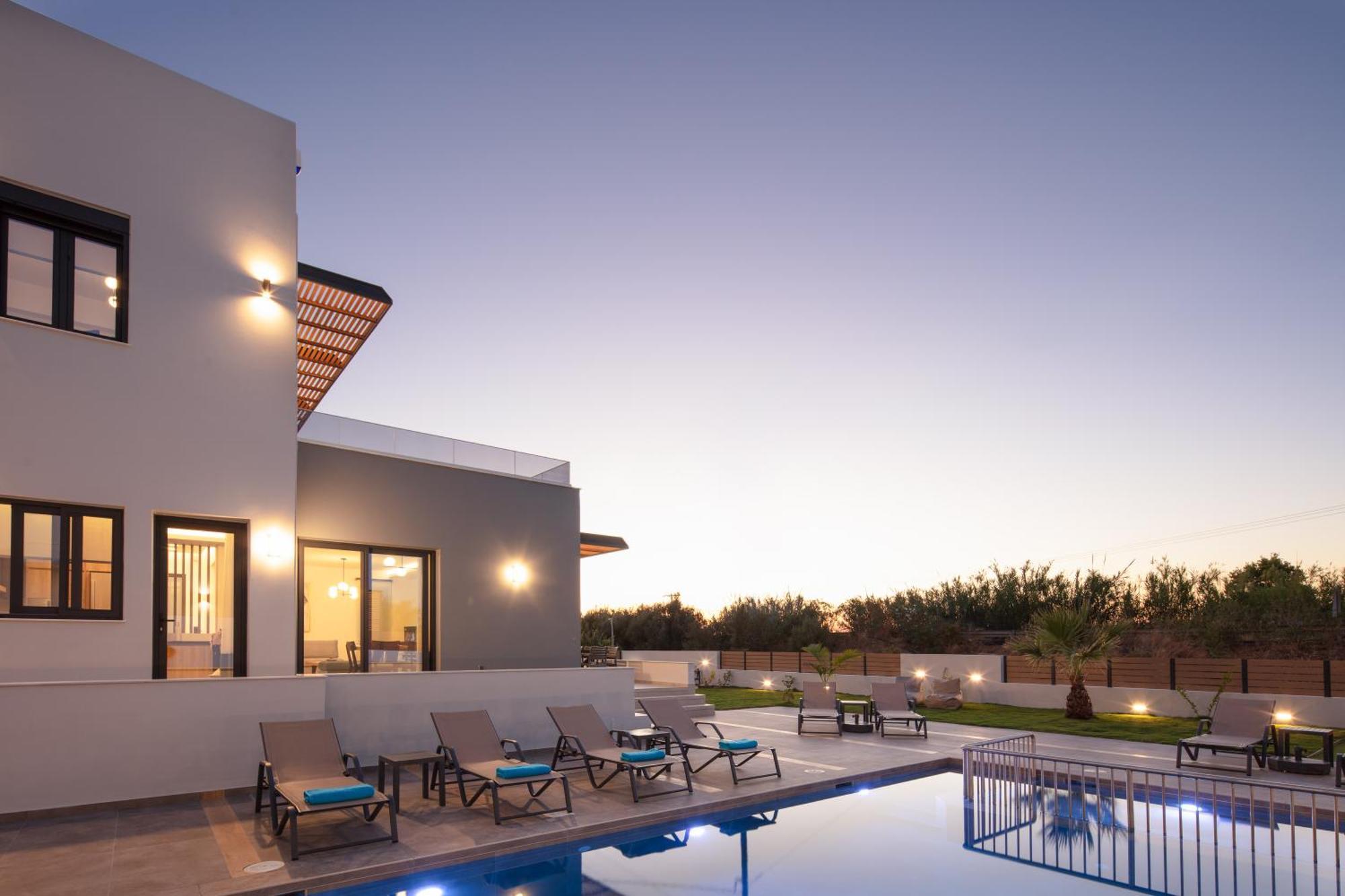 Sunnyside Villas, Ideal For Vibrant Stays,By Thinkvilla Pigianos Kampos  Extérieur photo