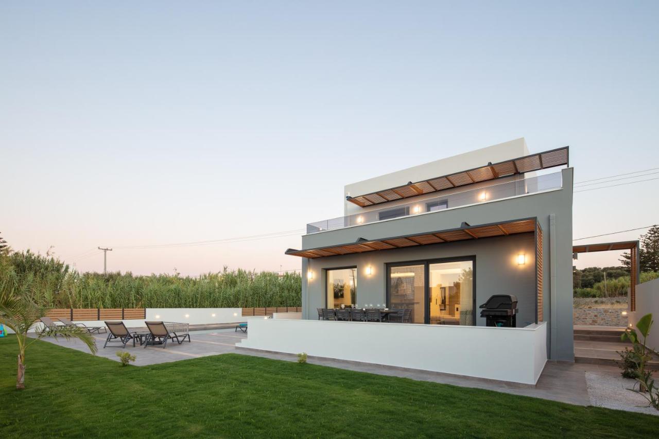 Sunnyside Villas, Ideal For Vibrant Stays,By Thinkvilla Pigianos Kampos  Extérieur photo