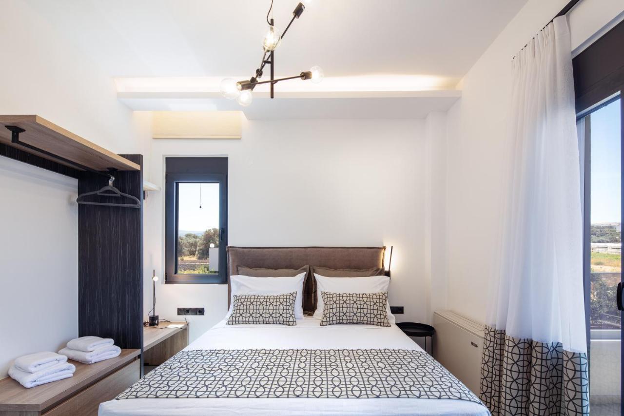 Sunnyside Villas, Ideal For Vibrant Stays,By Thinkvilla Pigianos Kampos  Extérieur photo
